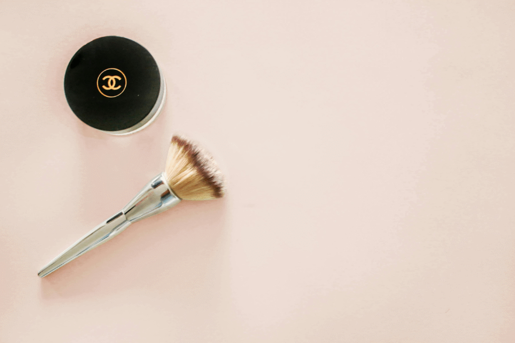 INIKA vegan shadow brush eco-friendly bamboo handle